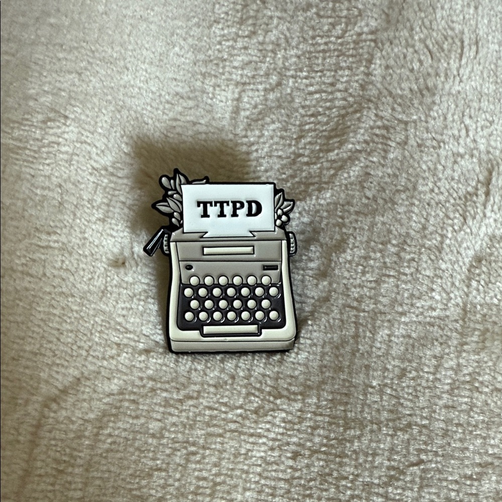 The Tortured Poets Dept Enamel Pin - White & Black - Picture 1 of 1